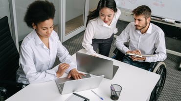 Creating workplace cultures that attract, inspire, and motivate high-powered teams